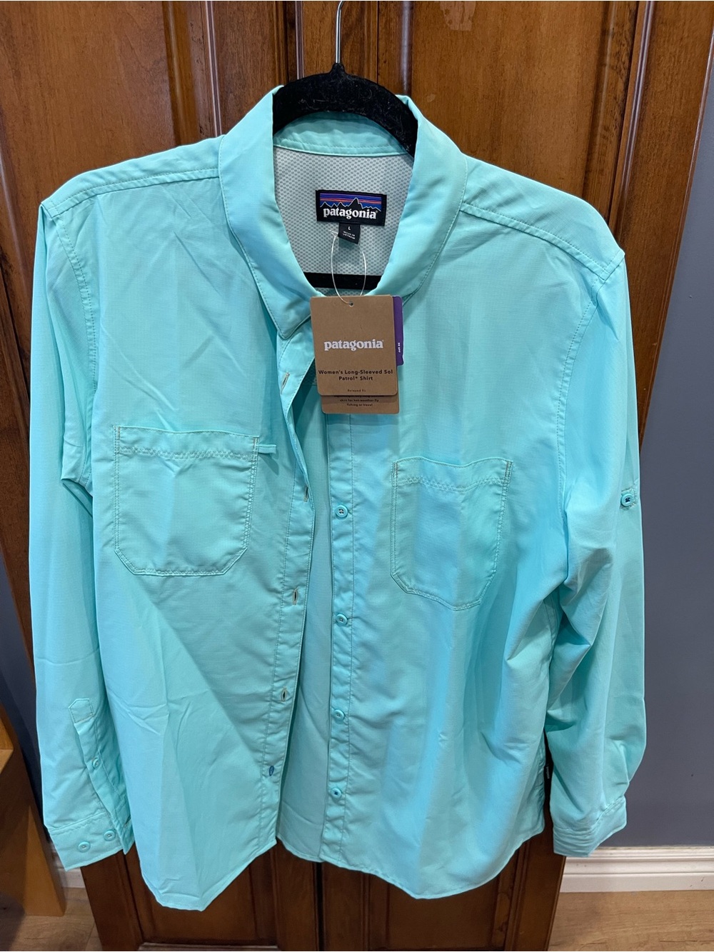 Patagonia Mint Aqua sol patrol shirt women’s
